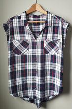Load image into Gallery viewer, Oversized Plaid Sleeveless Button-Up Shirts (Size Small-Medium)