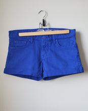 Load image into Gallery viewer, Fossil Denim Shorts (Size Small)