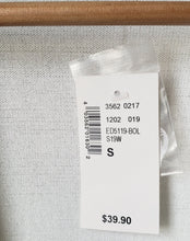 Load image into Gallery viewer, Ricki's White Cropped Cardigan (Size Small)