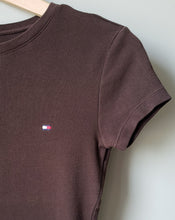 Load image into Gallery viewer, Tommy Hilfiger Tee (XS-Small)