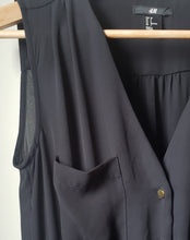 Load image into Gallery viewer, H&M Black Dress (Size 2-4)