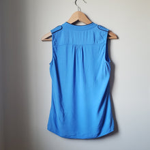 Load image into Gallery viewer, Banana Republic Sleeveless Blouse (Size Small)