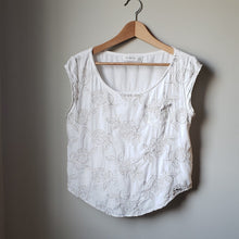 Load image into Gallery viewer, Abercrombie Embroidery T-Shirt (Size Small)