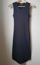 Load image into Gallery viewer, Wilfred Free Fitted Sleeveless Dress (Size Extra Small)