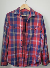 Load image into Gallery viewer, J. Crew Plaid Button-Up Long Sleeve Collar Shirt (Men&#39;s Size Small)
