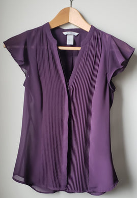 Front view of women's H&M plum purple sheer top size extra small XS