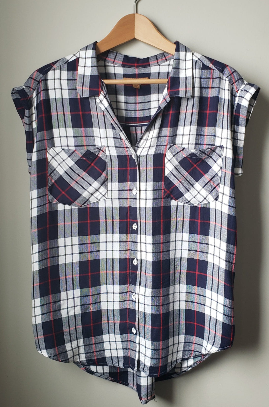 Oversized Plaid Sleeveless Button-Up Shirts (Size Small-Medium)