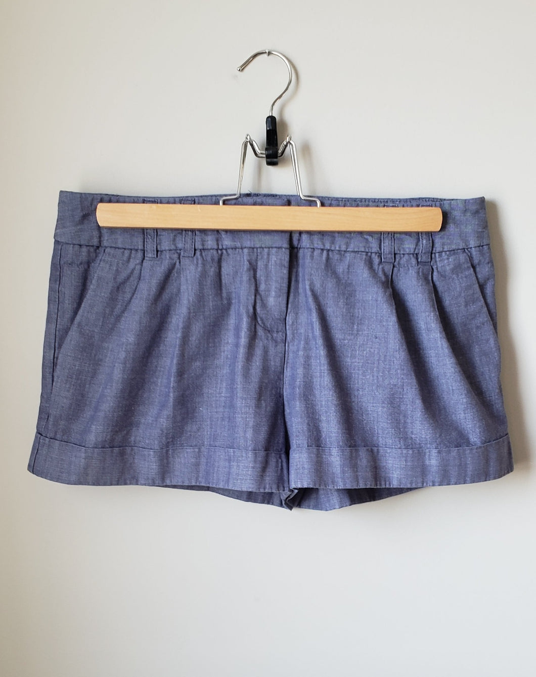 Express Dress Shorts (Size 2/XS)