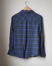 Load image into Gallery viewer, Ardene Plaid Flannel Button-up (Size Small)
