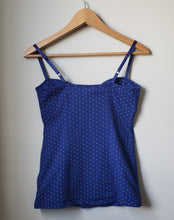 Load image into Gallery viewer, Guess Polka Dot Tank (Size Small-Medium)
