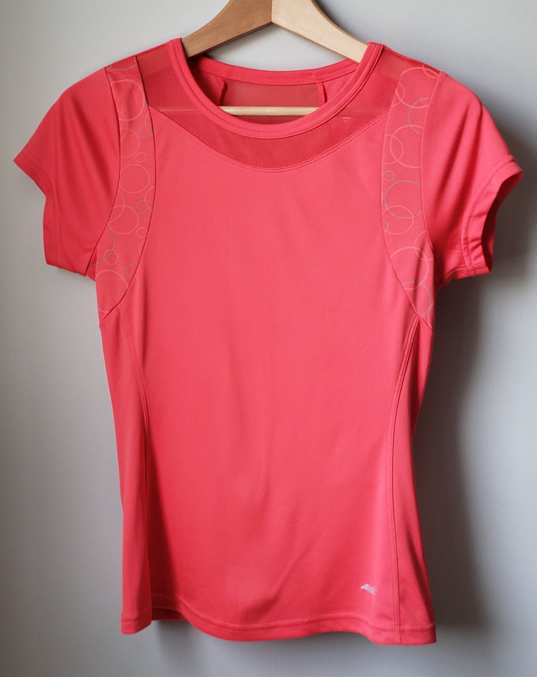 Avia Exercise Top (Size Small-Medium)