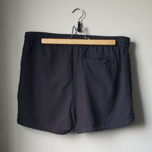 Load image into Gallery viewer, RipZone Casual Black Shorts (Size 14/Large)
