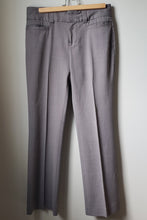 Load image into Gallery viewer, Gap Curvy Dress Pants (Size 2)
