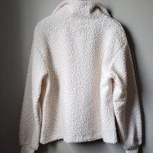 Load image into Gallery viewer, H&amp;M Faux Shearling Half Zip Sweater (Size Large)
