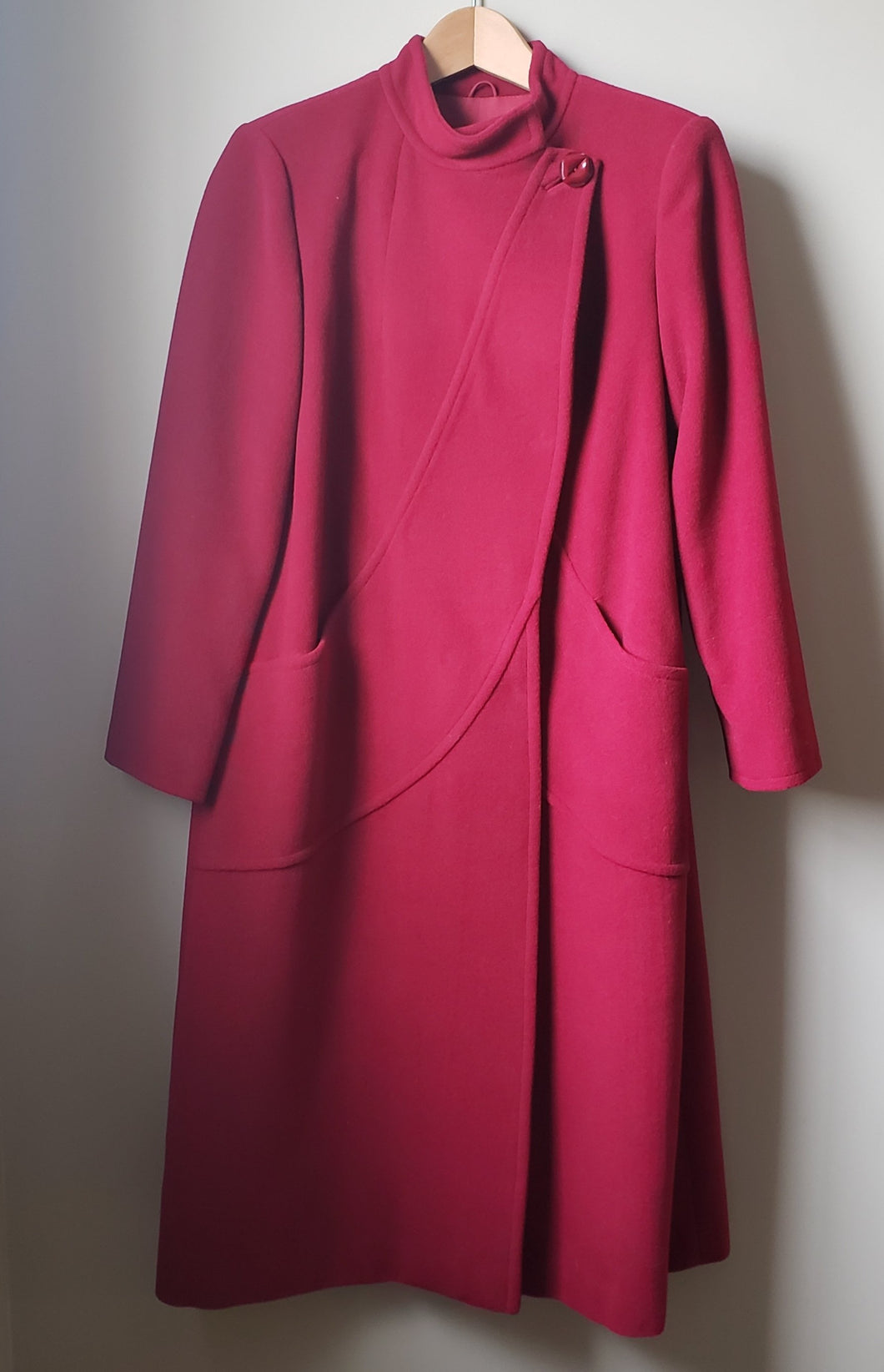 Vintage Johnson Fashion Winter Coat (Size Small)