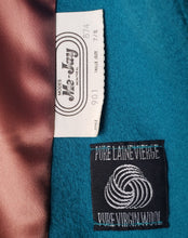 Load image into Gallery viewer, Vintage Modes Me-Jay Wool Coat (Size Large-XL)
