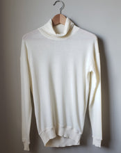 Load image into Gallery viewer, Wilfred Light Turtleneck Sweater (Size XS-Small)
