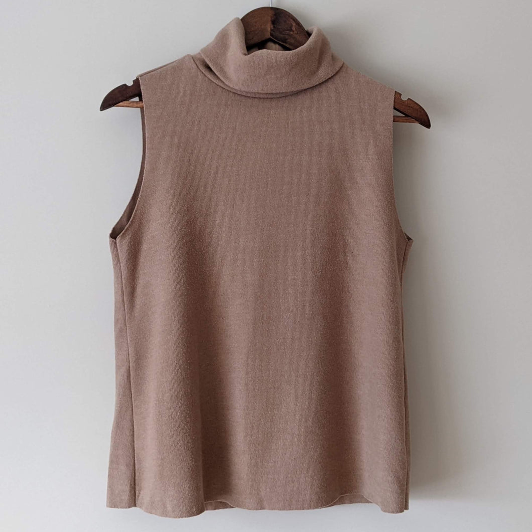 Zara Sleeveless Top (Size Medium)